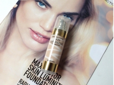 Zoom στο MAX FACTOR SKIN LUMINIZER FOUNDATION 30ml No 85-CARAMEL