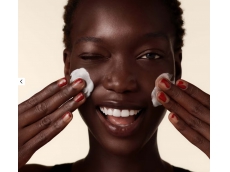 Zoom στο SHISEIDO CLARIFYING CLEANSING FOAM 125ml
