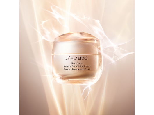 Zoom στο SHISEIDO BENEFIANCE WRINKLE SMOOTHING CREAM 50ml
