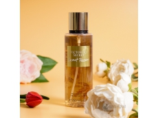 Zoom στο VICTORIAS SECRET COCONUT PASSION FRAGRANCE MIST 250ml (TESTER)
